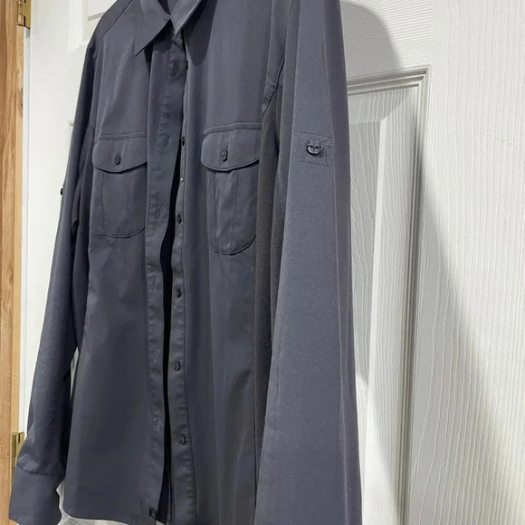Merrell Button-Up Long Sleeve Shirt Size XL - Picture 3 of 10